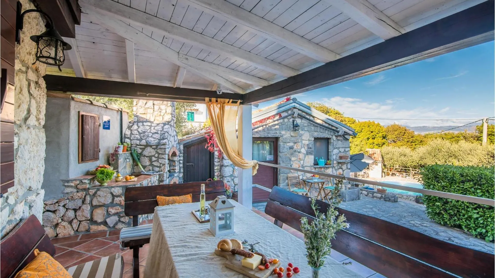 Cozy Home In Dobrinj With Wifi クロアチア