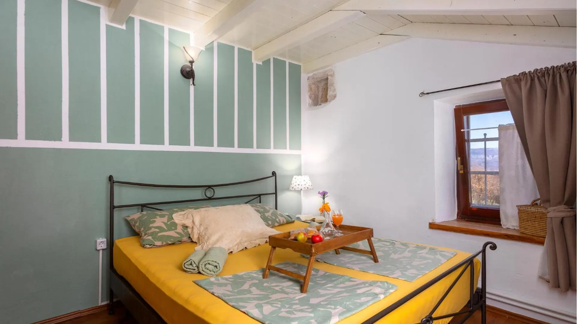 Cozy Home In Dobrinj With Wifi クロアチア